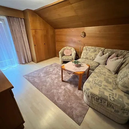 Haus Kneissl זיפלד אין טירול