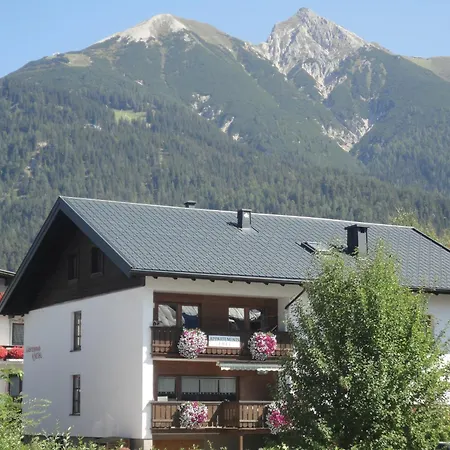 Haus Kneissl Apartman Seefeld in Tirol