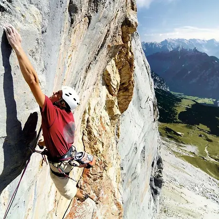 شقة Haus Kneissl *