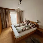 Apartment Haus Kneissl *