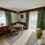 Apartment Haus Kneissl Seefeld in Tirol